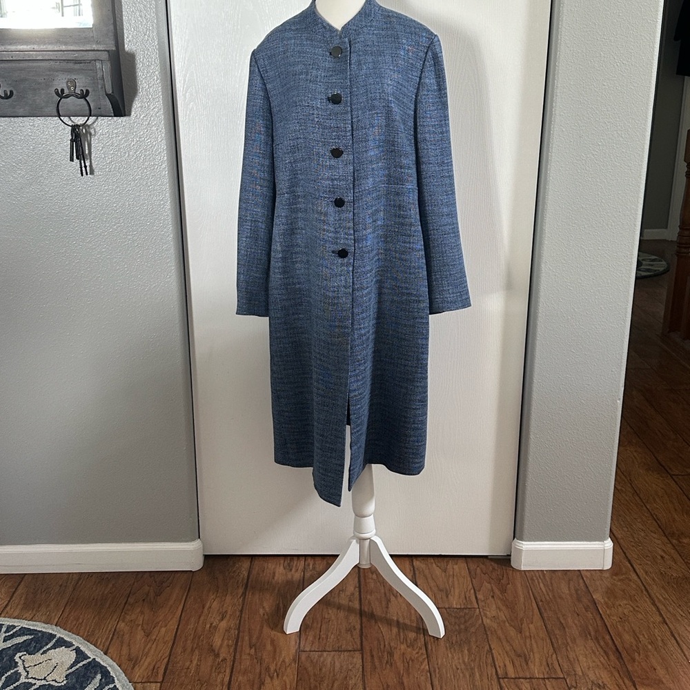 Elegant Blue/Black Women's Blazer